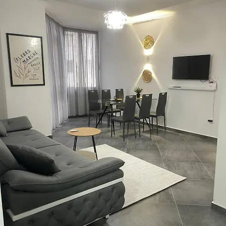 Bruci * Durrës